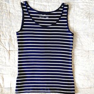 Eddie Bauer Striped Navy and White Tank Top size M